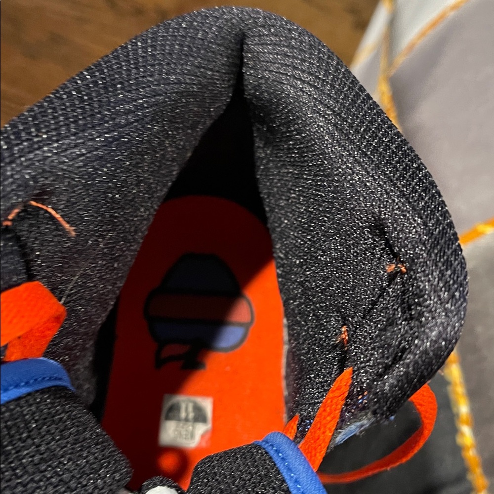 Nike High-Top Sneakers in Blue and Orange New York Knicks  Nike Air - Picture 5 of 13